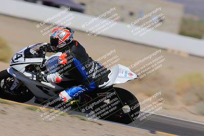 media/Oct-09-2022-SoCal Trackdays (Sun) [[95640aeeb6]]/Turn 15 Inside Distant Pans (1145am)/